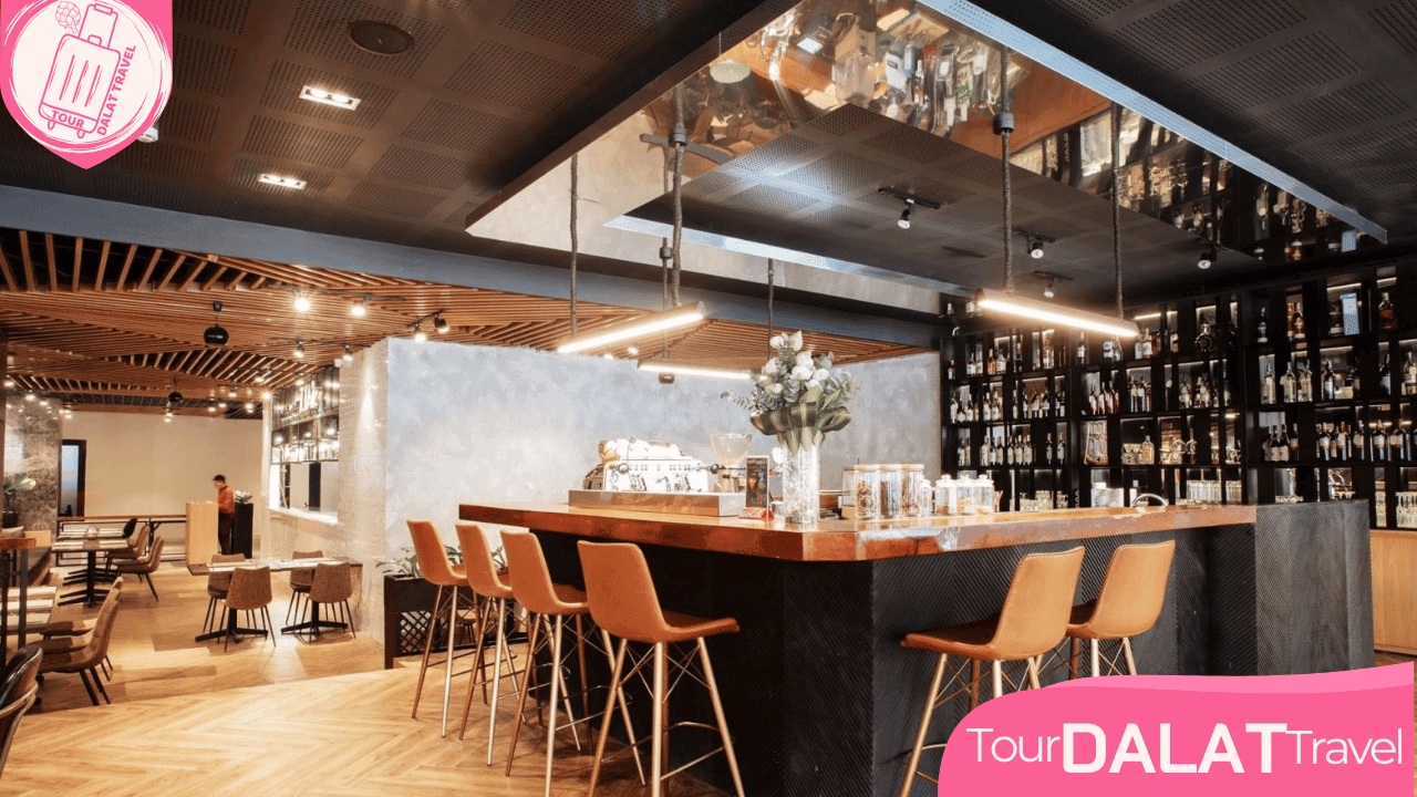 Colline Hotel Bar